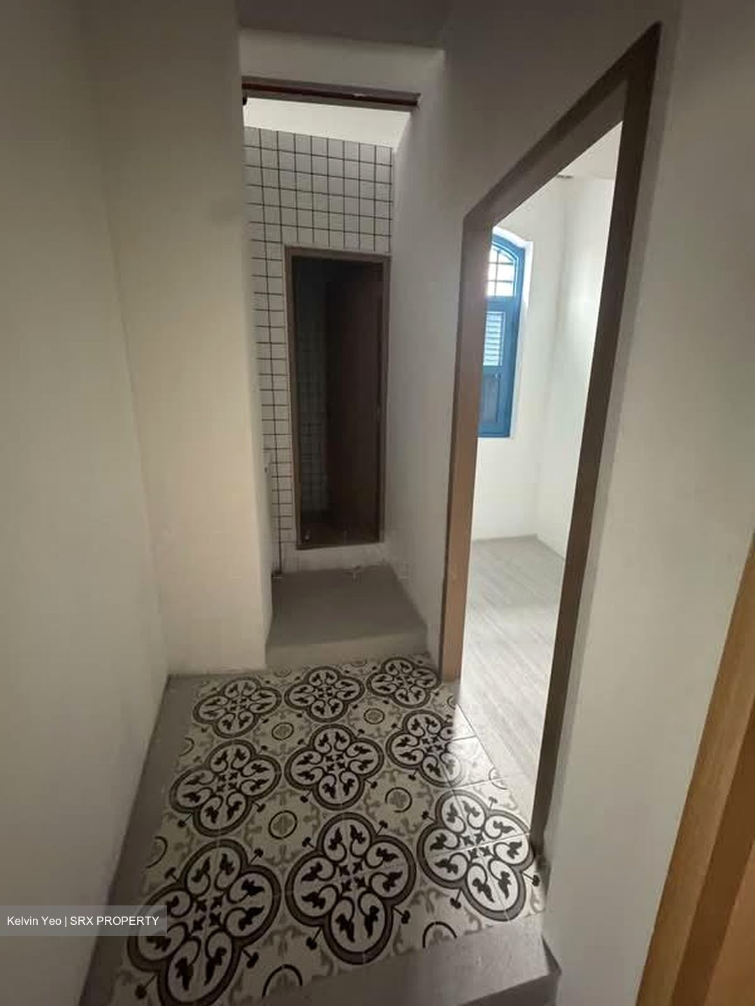 Jalan Besar (D8), Office #586614801